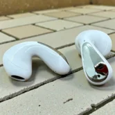 Беспроводные наушники  Borofone BW68 белые