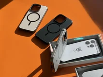 Чехол iPhone 16 Pro Njoyny Metal MagSafe (золотой)