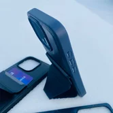 Чехол iPhone 15 Pro KEEPHONE Leyca (черный)